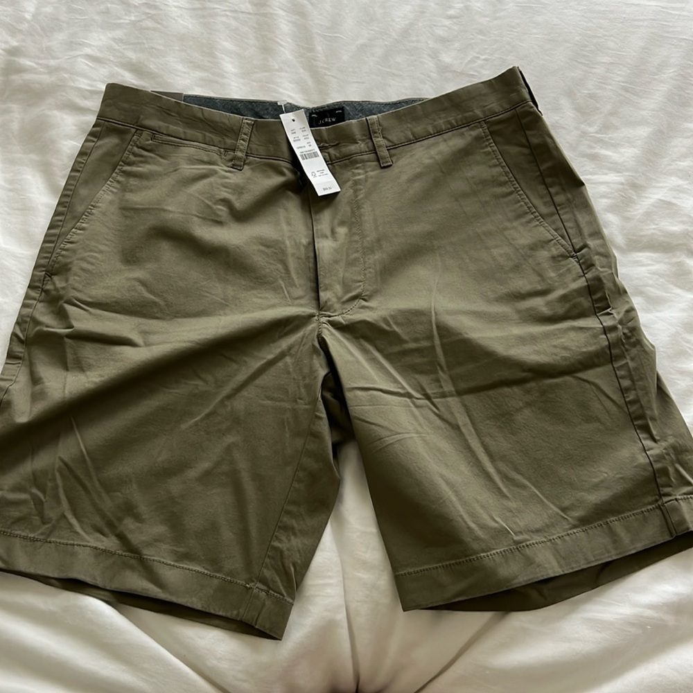 Jcrew mens shorts 32”